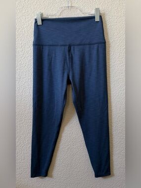 Beyond Yoga size XL Blue Heather Rib High Waisted Midi Legging 24"